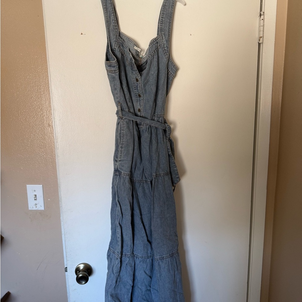 Denim Blue Sleeveless Maxi Dress with Belt